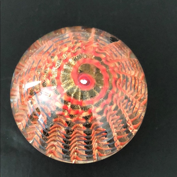 HANDBLOWN PAPERWEIGHT PERSIMMON/GOLD METALLIC - Picture 3 of 11